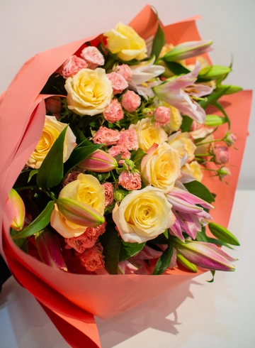 Букет «Одержимость» от интернет-магазина цветов в 