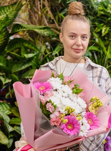 Букет &laquo;Нежный поцелуй&raquo; от интернет-магазина цветов в 