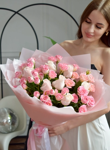 Букет &laquo;Персиковые грезы&raquo; от интернет-магазина цветов в 