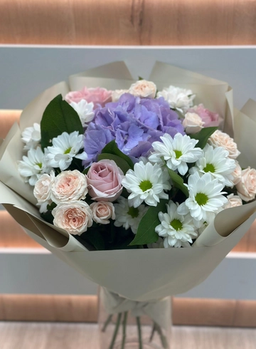 Букет «Цветочный остров» от интернет-магазина цветов в 