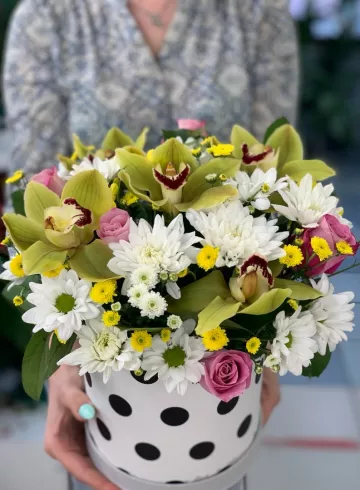 Композиция «Цветочный вальс» от интернет-магазина цветов в 