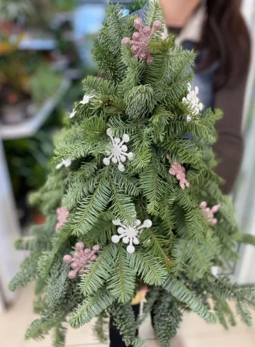 Маленькая красавица от интернет-магазина цветов в 