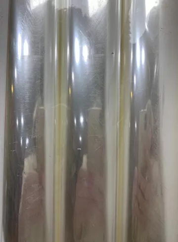 Упаковка прозрачная пленка от интернет-магазина цветов в 