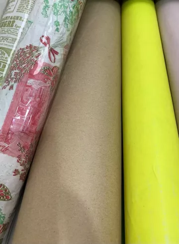 Упаковка крафт от интернет-магазина цветов в 