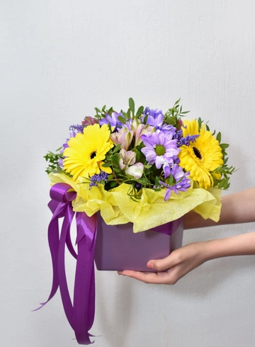 Композиция  «Цветочная поэзия » от интернет-магазина цветов в 