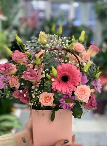 Композиция «Волшебный сад» от интернет-магазина цветов в 