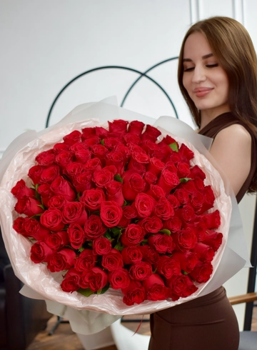 Букет «Море роз» от интернет-магазина цветов в 