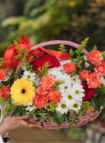 Композиция «Солнечный День»  от интернет-магазина цветов в 