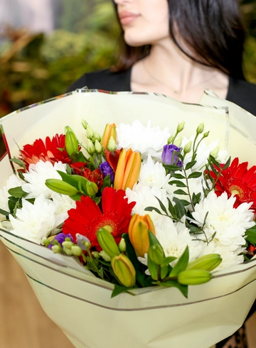 Букет «Реверанс» от интернет-магазина цветов в 