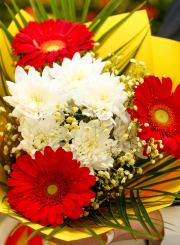 Букет «Радость встречи» от интернет-магазина цветов в 